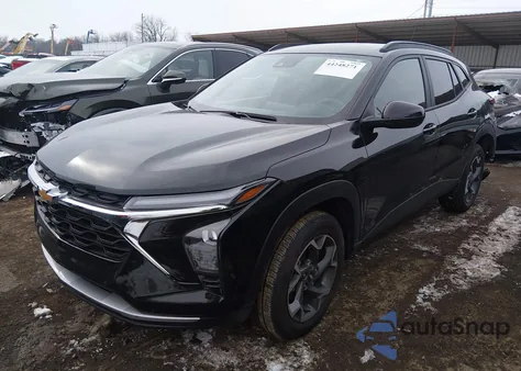 2024 Chevrolet Trax Fwd Lt z USA, uszkodzony, nr VIN KL77LHE27RC197191